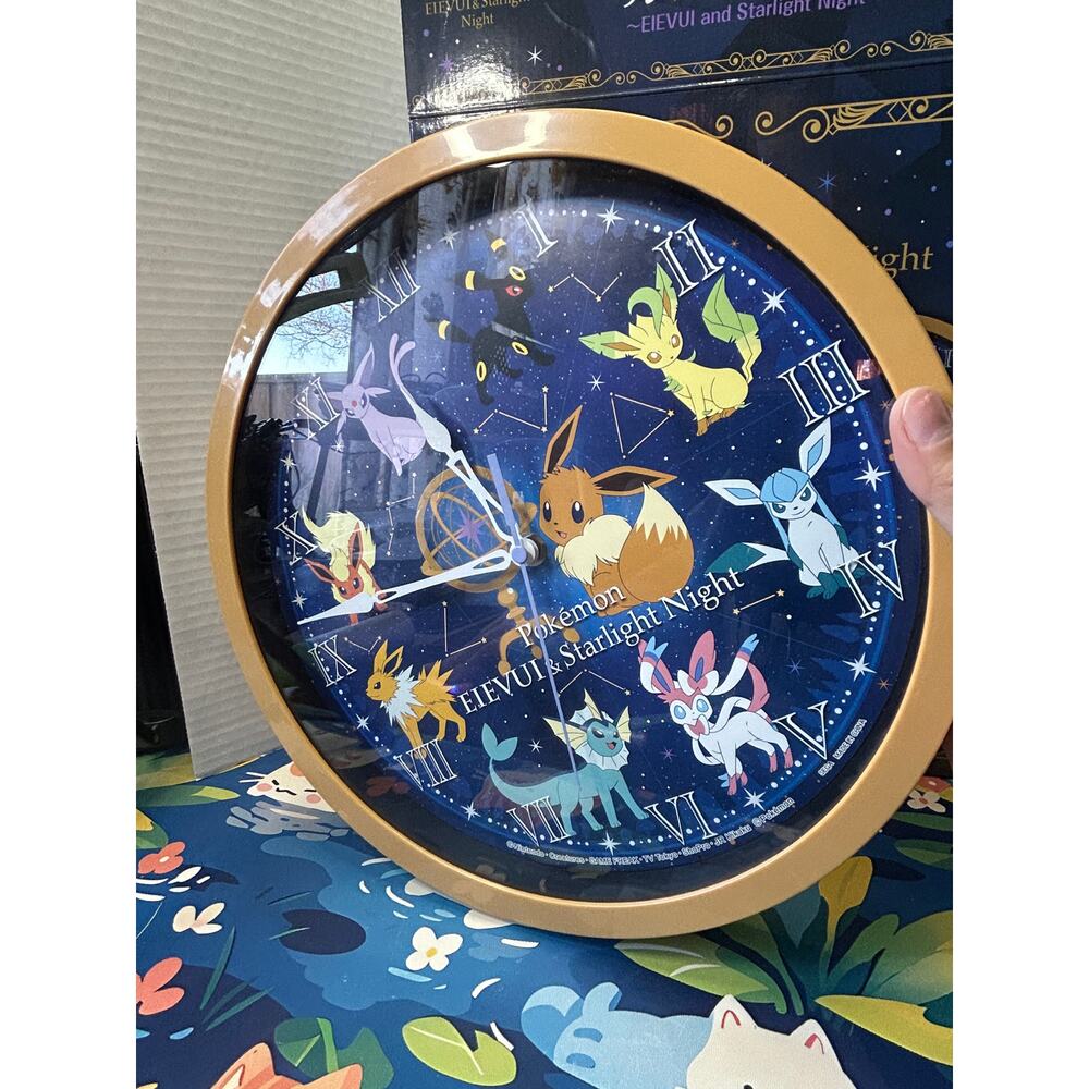 Pokemon Eevee and Starlight Night Premium Wall Clock [Missing Back Piece] - Picture 2 of 10